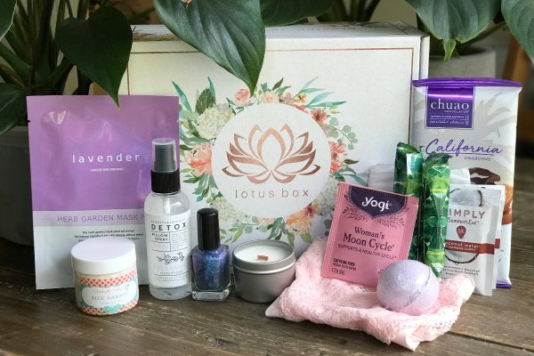 lotus-box