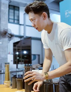 Ching Kwok