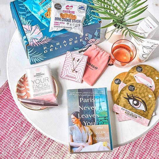 Tropical inspired box